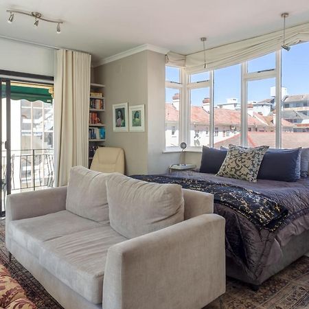 Cosy And Classy Sea Point Apartment Cape Town Eksteriør bilde