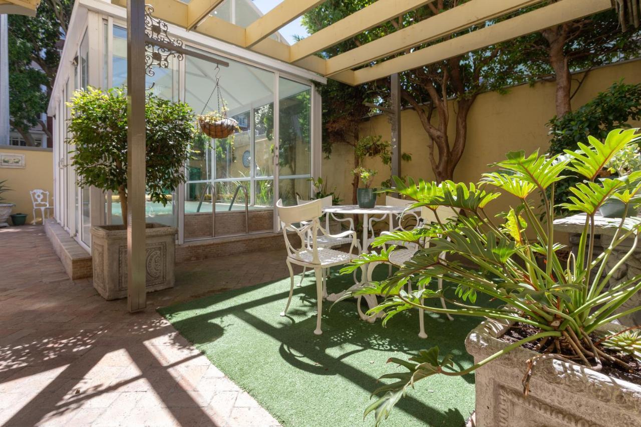 Cosy And Classy Sea Point Apartment Cape Town Eksteriør bilde