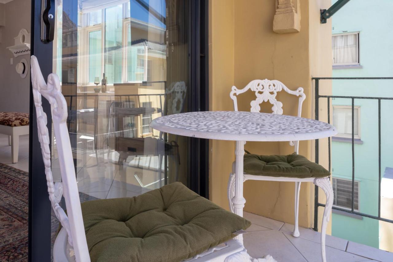 Cosy And Classy Sea Point Apartment Cape Town Eksteriør bilde