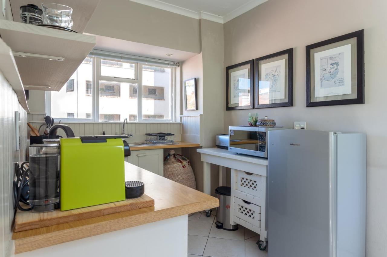 Cosy And Classy Sea Point Apartment Cape Town Eksteriør bilde