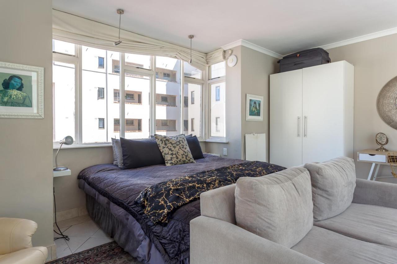 Cosy And Classy Sea Point Apartment Cape Town Eksteriør bilde