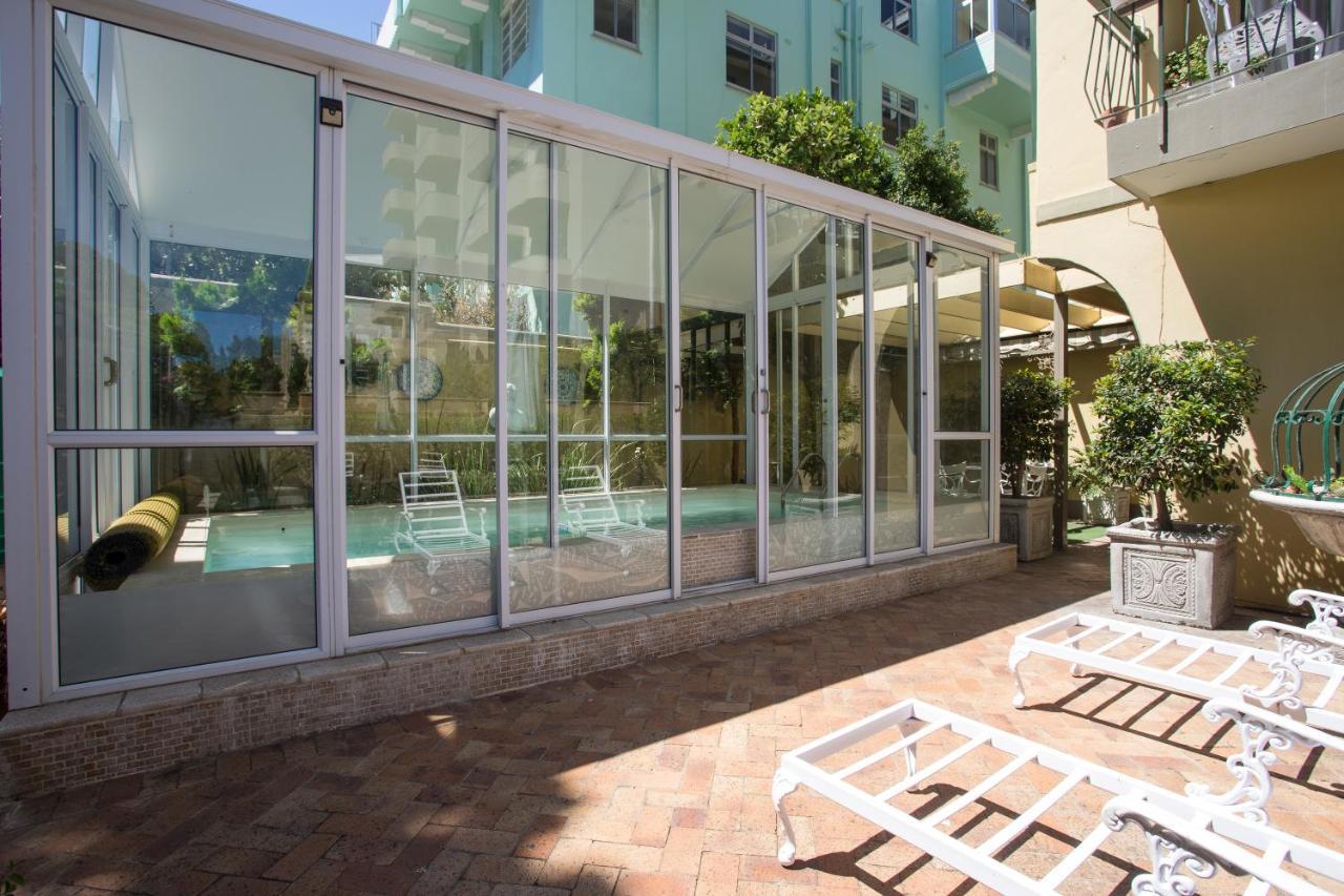 Cosy And Classy Sea Point Apartment Cape Town Eksteriør bilde