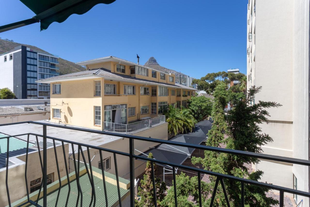 Cosy And Classy Sea Point Apartment Cape Town Eksteriør bilde