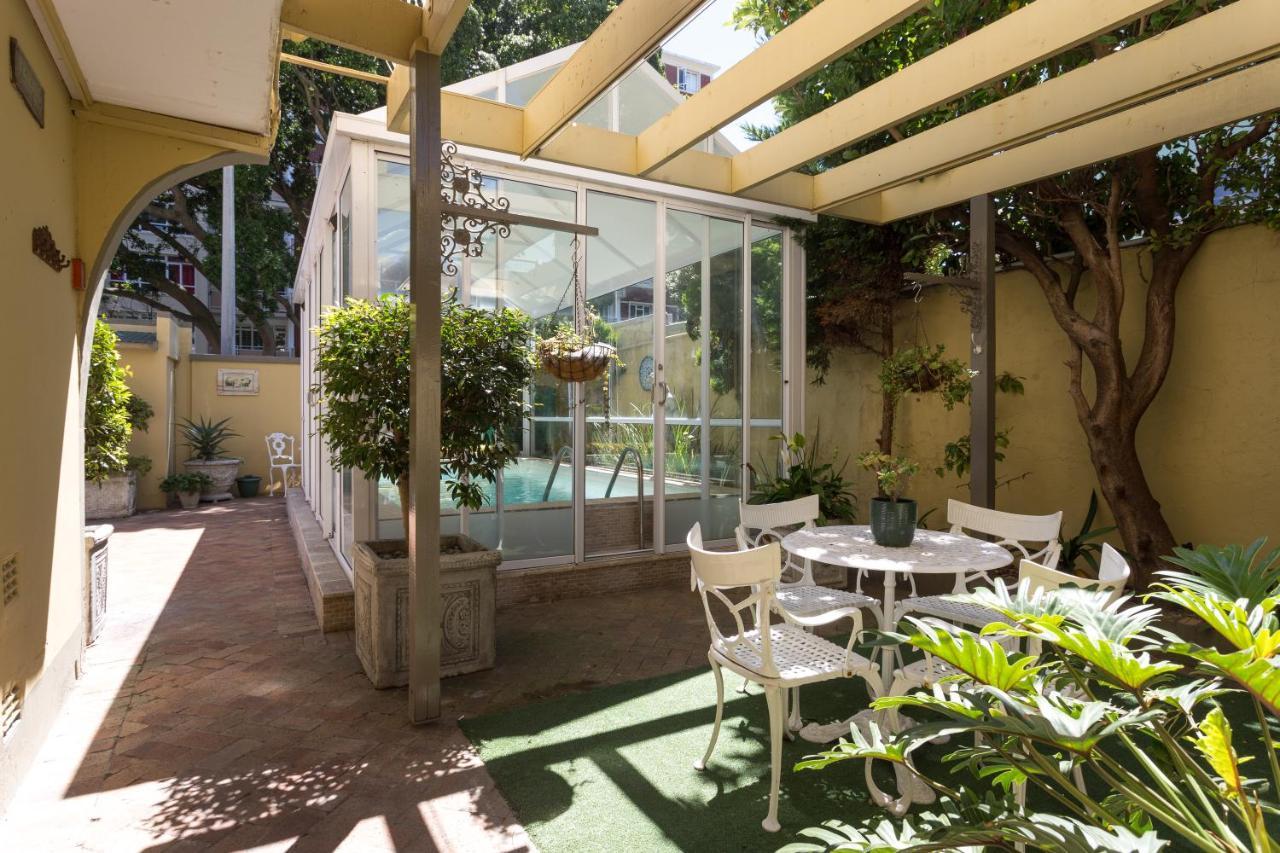 Cosy And Classy Sea Point Apartment Cape Town Eksteriør bilde