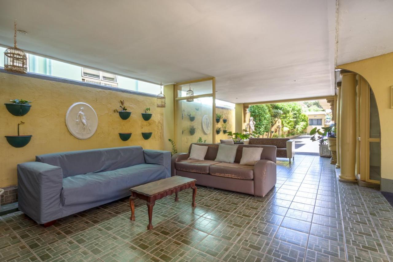 Cosy And Classy Sea Point Apartment Cape Town Eksteriør bilde